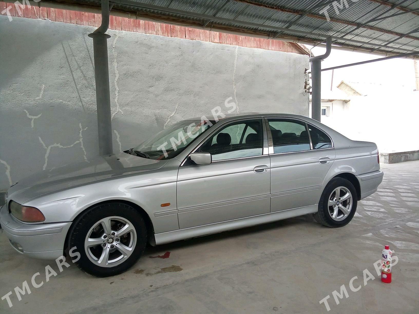 BMW 528 1996 - 84 000 TMT - Балканабат - img 4
