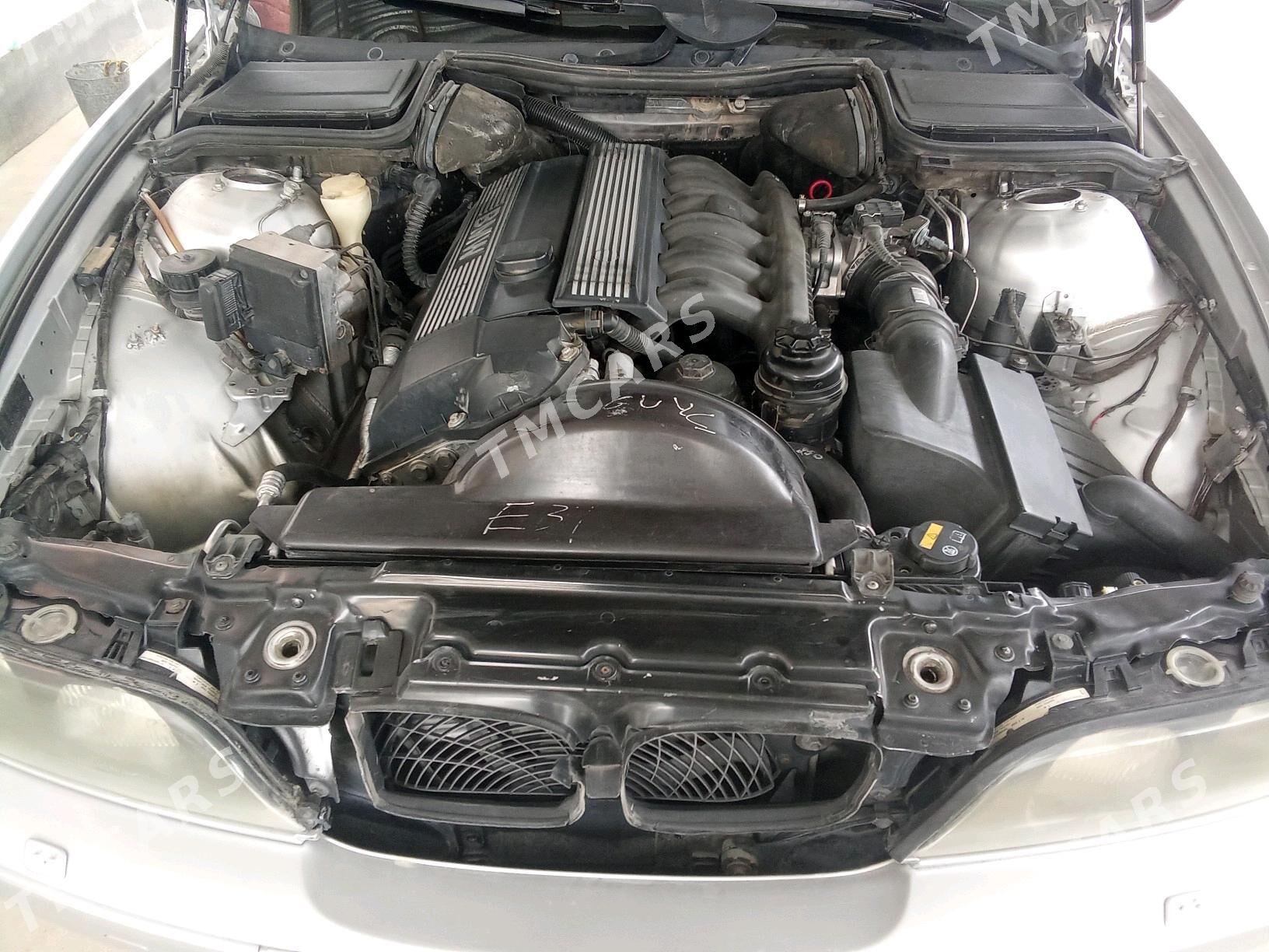 BMW 528 1996 - 84 000 TMT - Балканабат - img 6