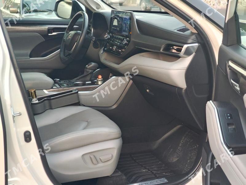 Toyota Highlander 2022 - 600 000 TMT - Мары - img 7
