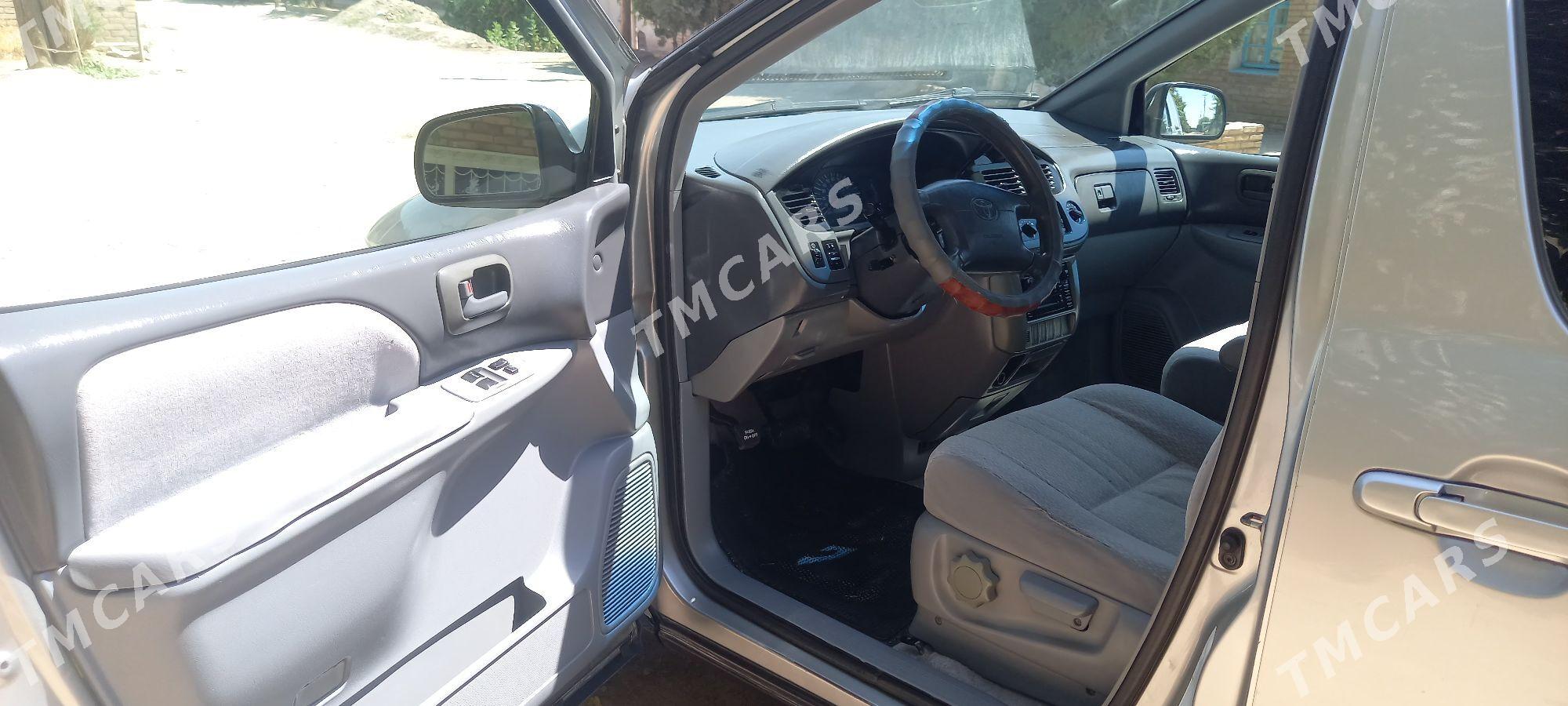 Toyota Sienna 2002 - 190 000 TMT - Kerki - img 6