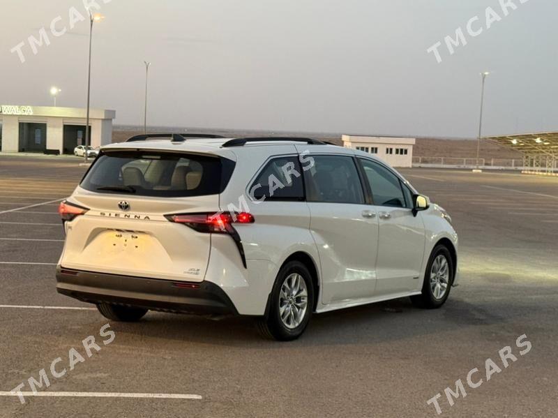 Toyota Sienna 2021 - 595 000 TMT - Ашхабад - img 8