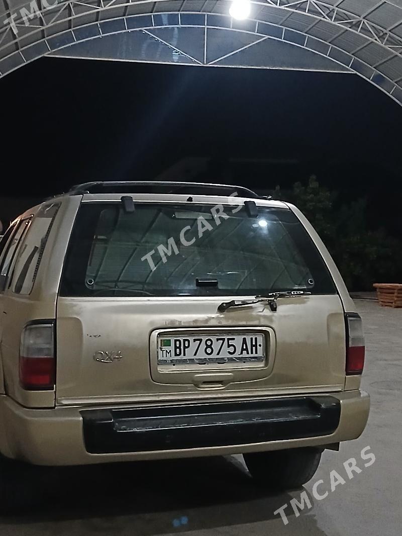 Infiniti QX4 1997 - 60 000 TMT - Херрикгала - img 2