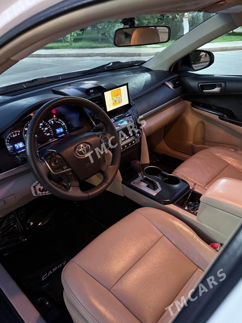 Toyota Camry 2014 - 230 000 TMT - ул. Подвойского (Битарап Туркменистан шаёлы) - img 4