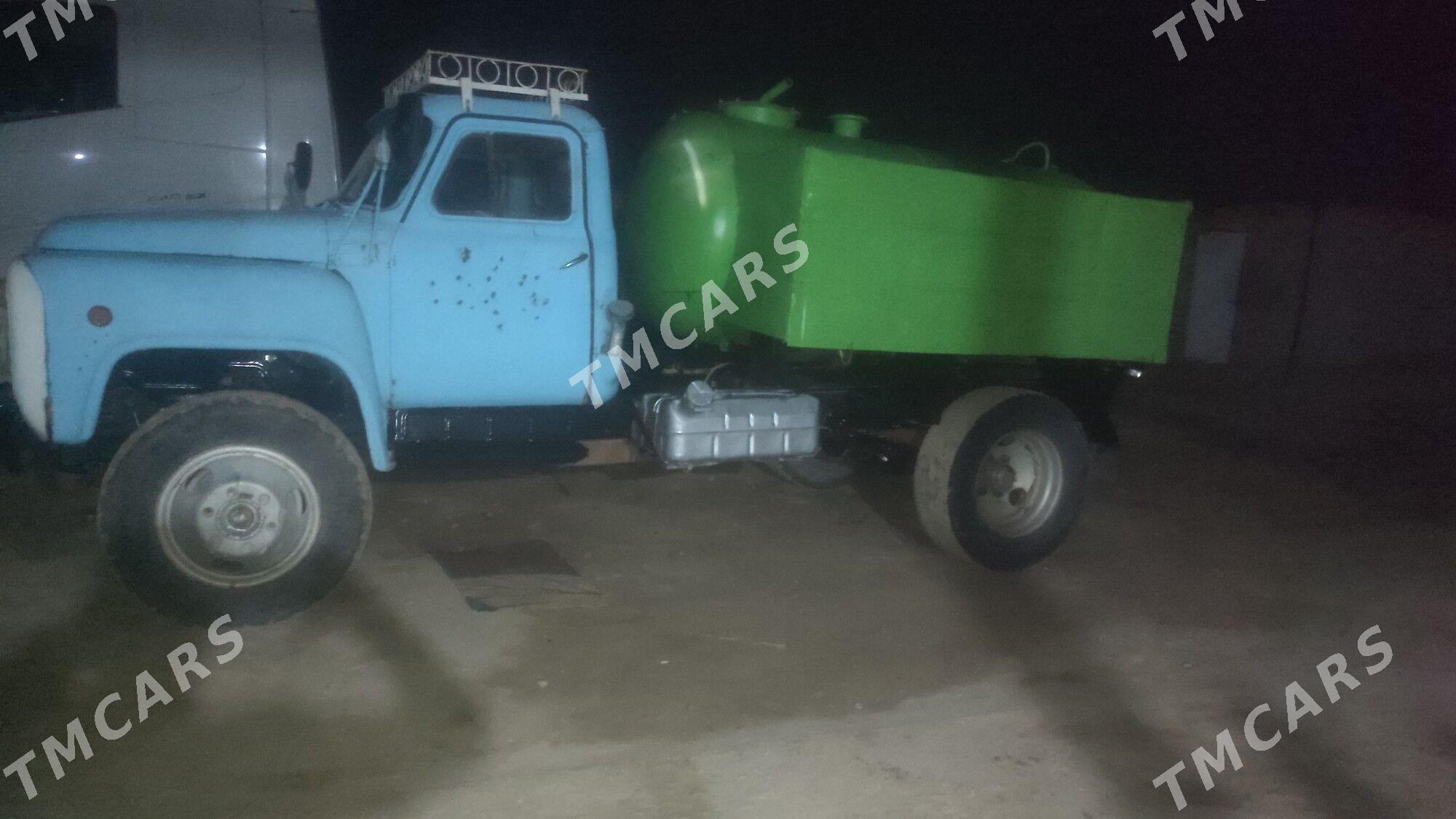 Zil 157 1997 - 30 000 TMT - Etrek - img 2