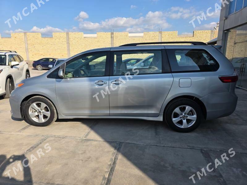 Toyota Sienna 2020 - 440 000 TMT - Мары - img 5
