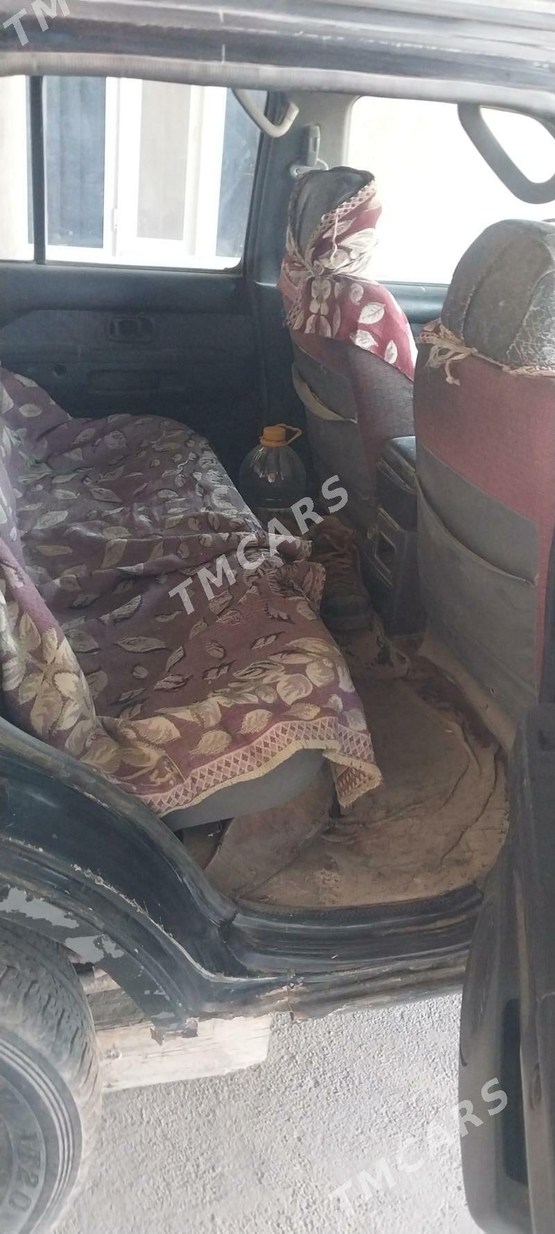Nissan Pathfinder 2000 - 30 000 TMT - Kaka - img 2