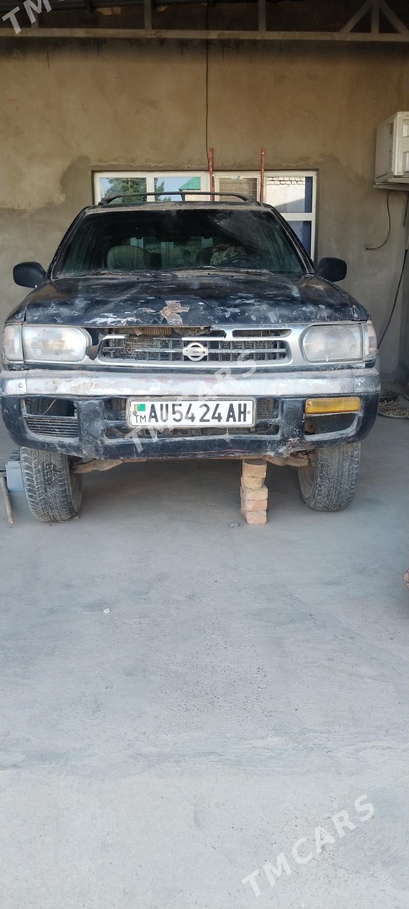 Nissan Pathfinder 2000 - 30 000 TMT - Kaka - img 5