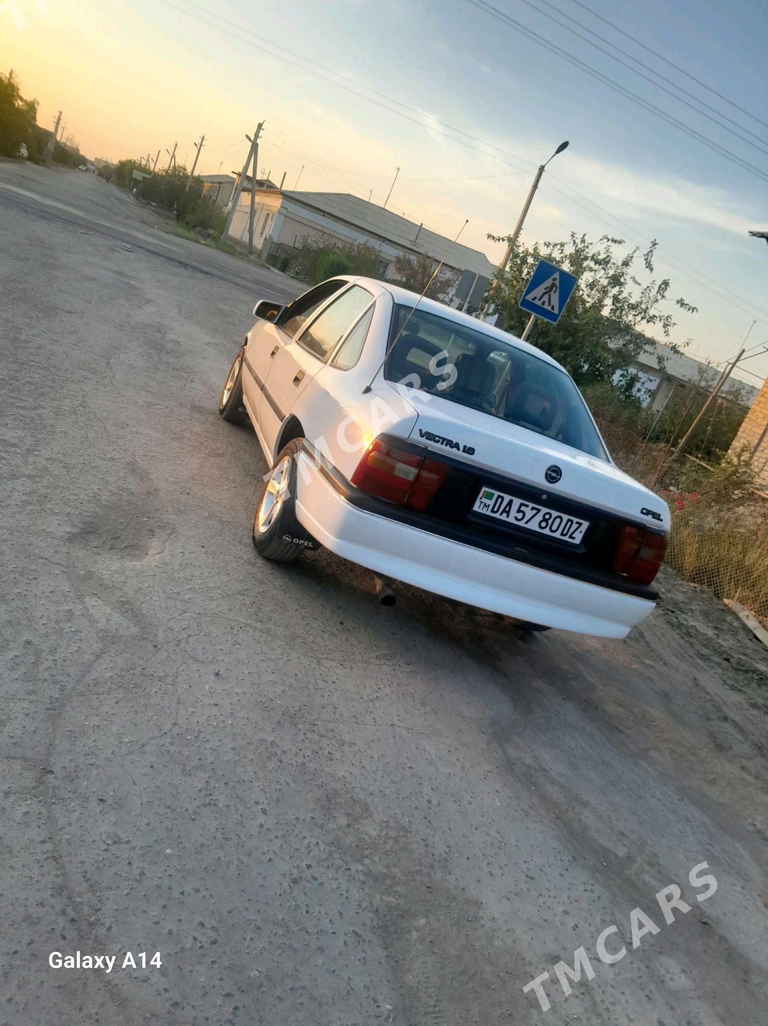 Opel Vectra 1994 - 44 000 TMT - Дашогуз - img 8