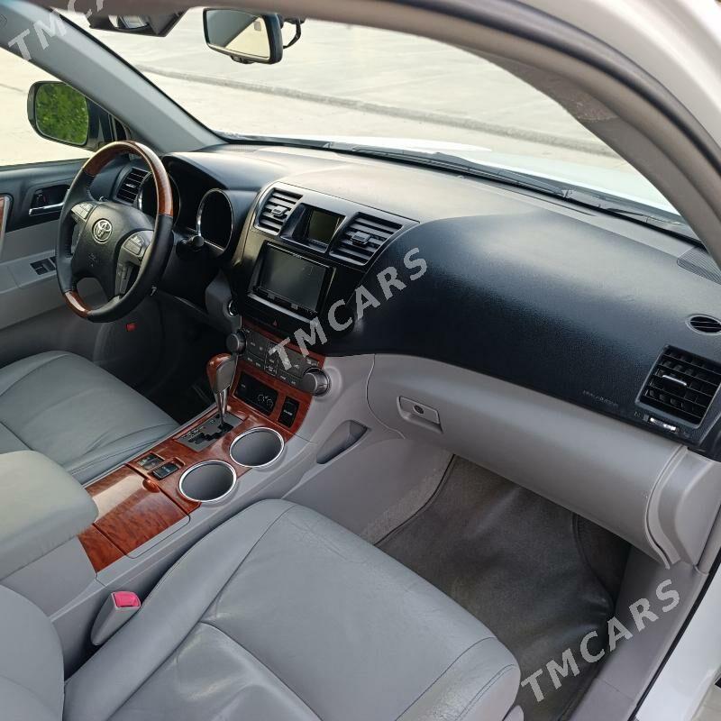 Toyota Highlander 2010 - 310 000 TMT - Дашогуз - img 5
