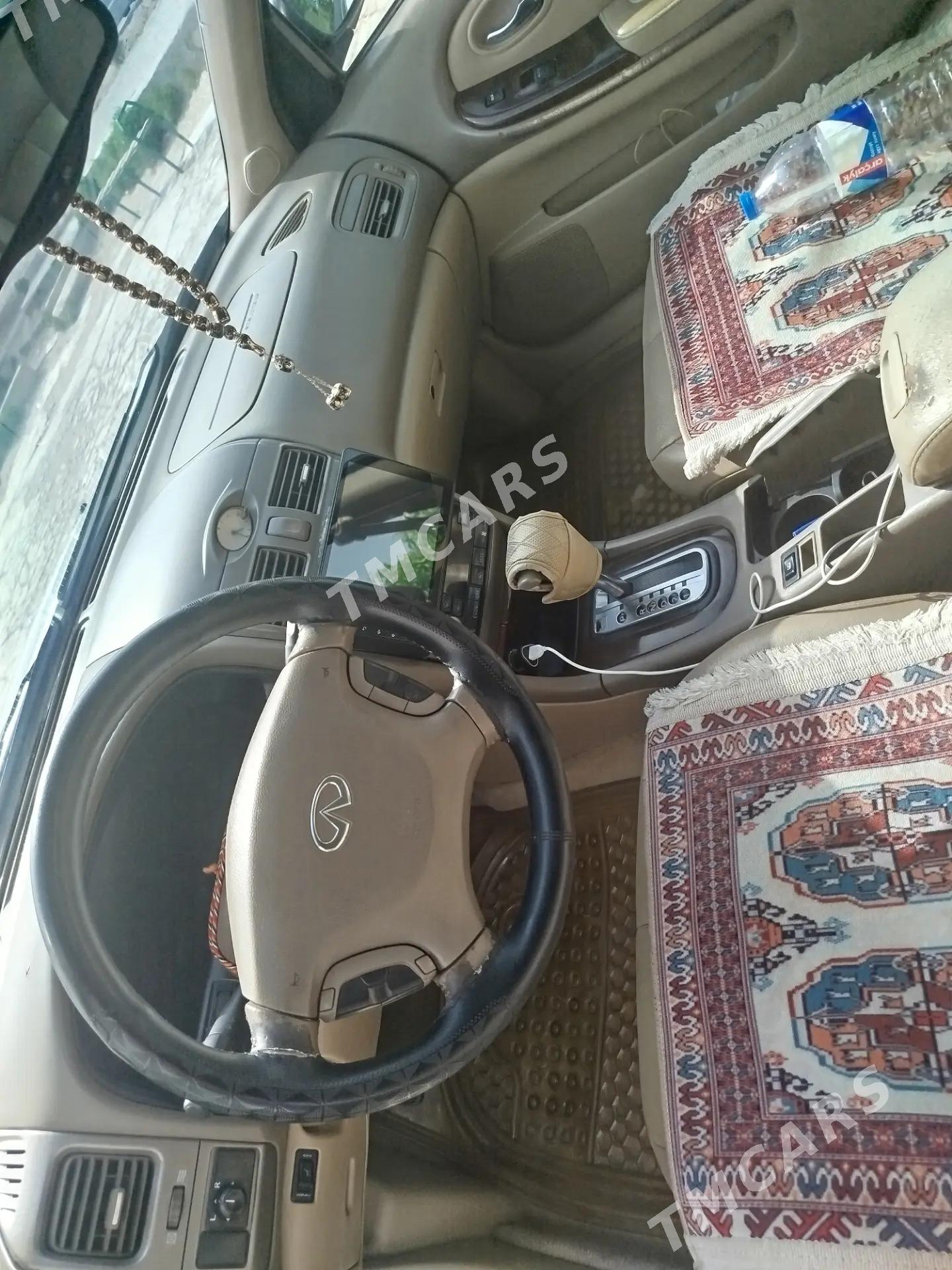 Infiniti I30 2000 - 70 000 TMT - Дашогуз - img 4