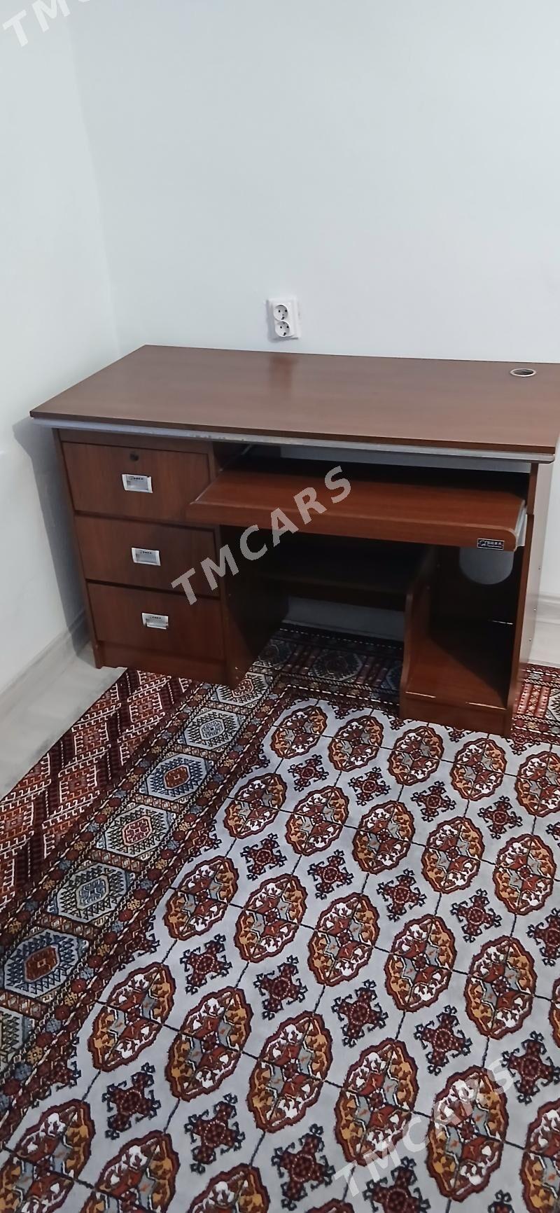 stol kompýuter üçi - 30 мкр - img 3