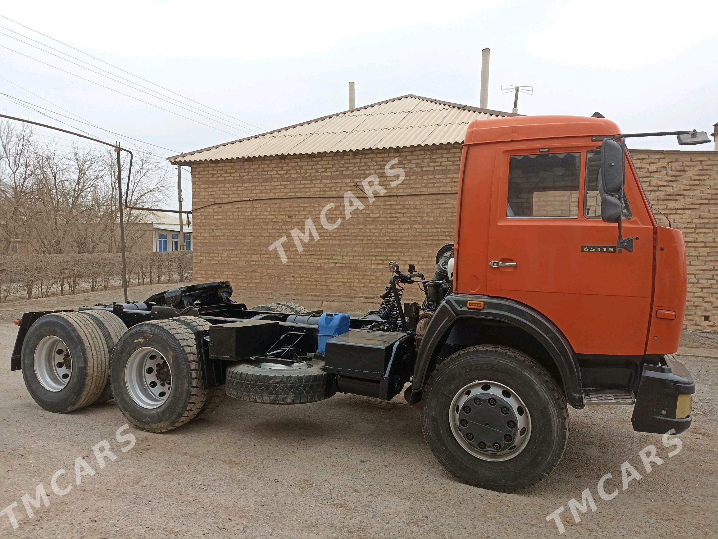 Kamaz Euro 3 2010 - 400 000 TMT - Теджен - img 3