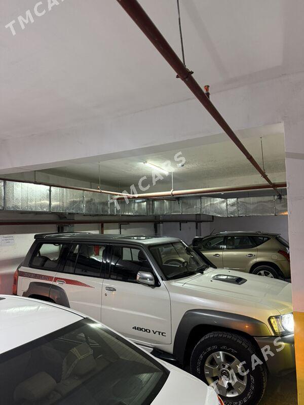 Nissan Patrol 2013 - 1 000 000 TMT - Aşgabat - img 5