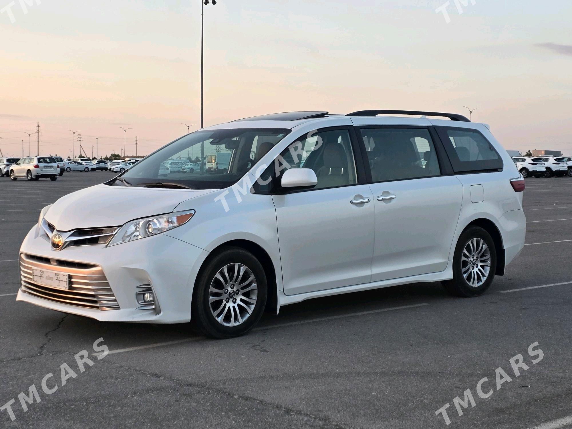 Toyota Sienna 2019 - 545 000 TMT - Aşgabat - img 8