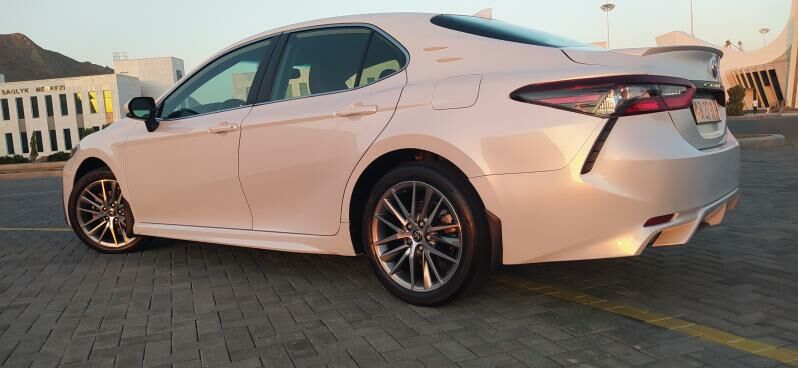 Toyota Camry 2022 - 320 000 TMT - Туркменбаши - img 3