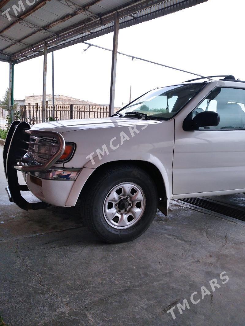 Nissan Pathfinder 1997 - 70 000 TMT - Türkmenabat - img 2