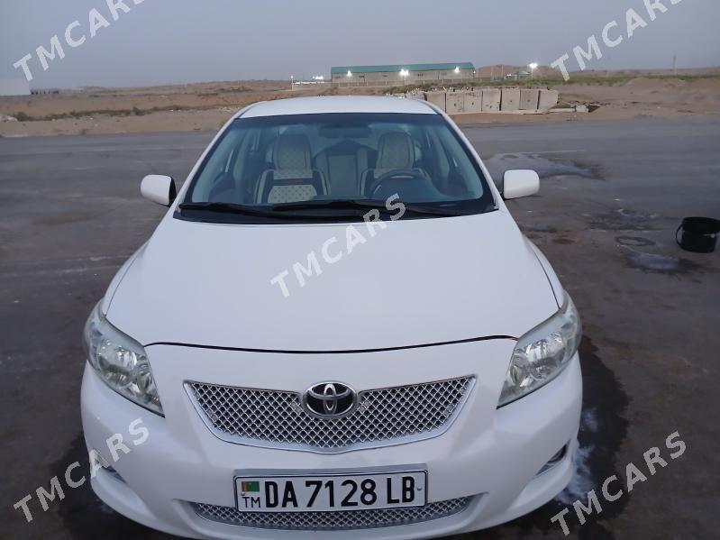 Toyota Corolla 2010 - 120 000 TMT - Türkmenabat - img 2