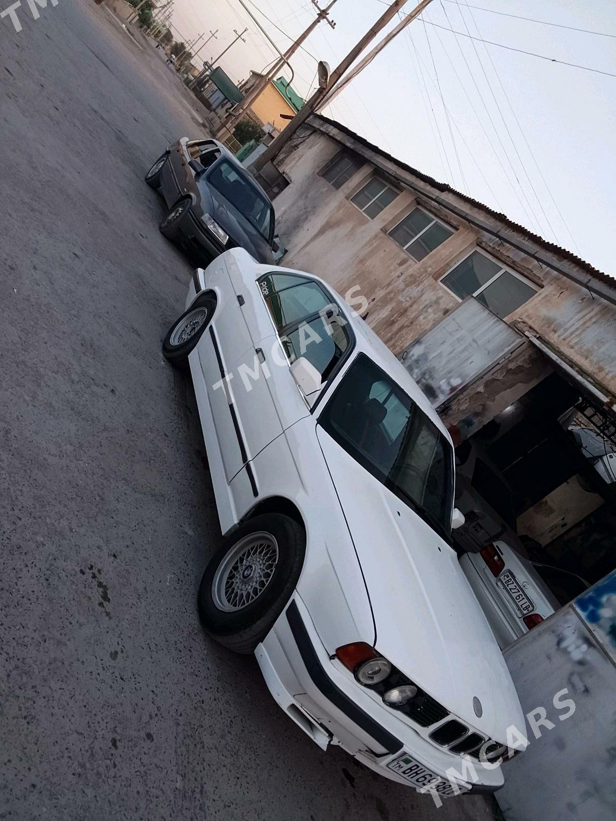 BMW 520 1992 - 25 000 TMT - Türkmenabat - img 2
