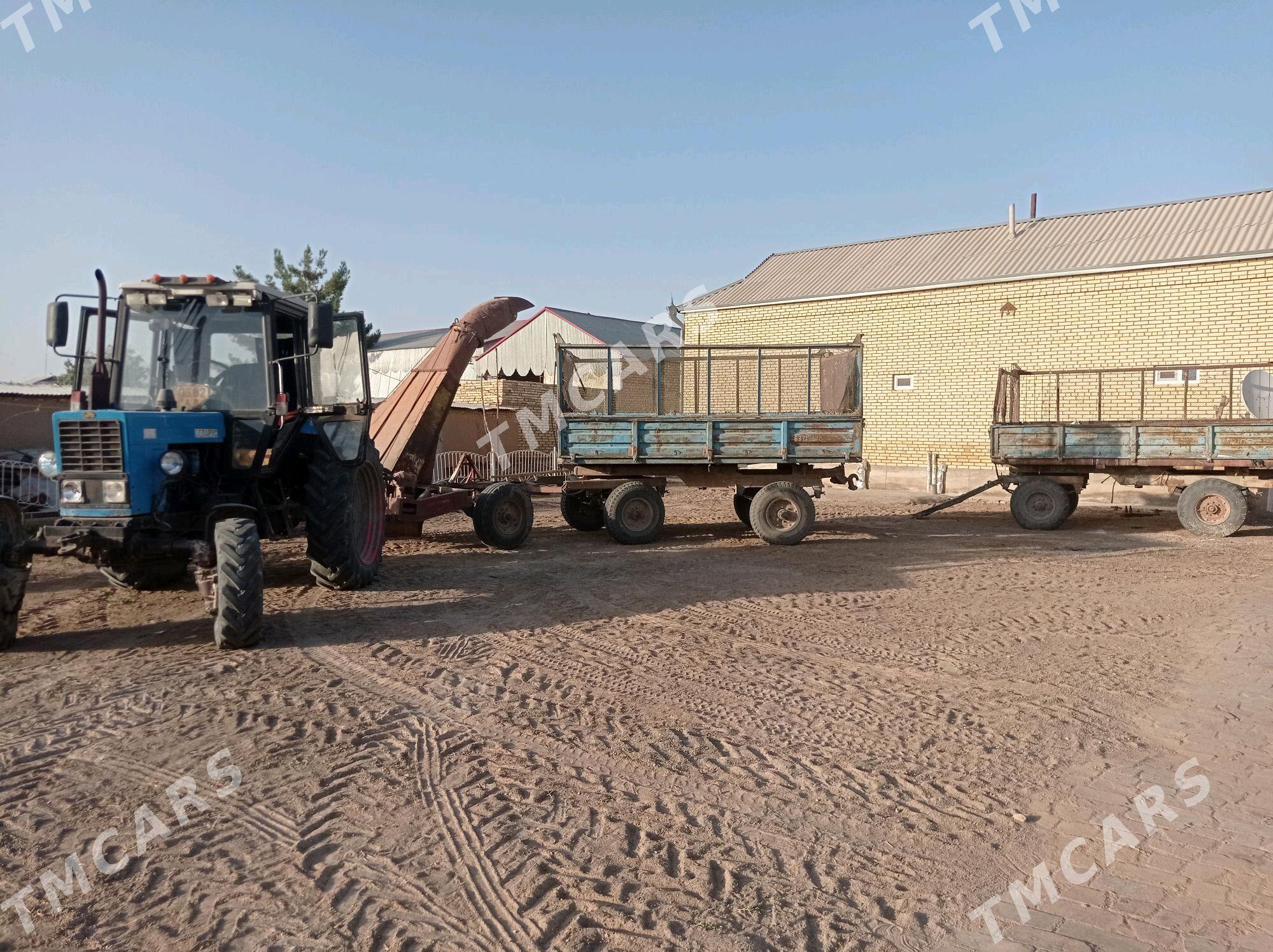 MTZ 82 2009 - 260 000 TMT - Байрамали - img 2