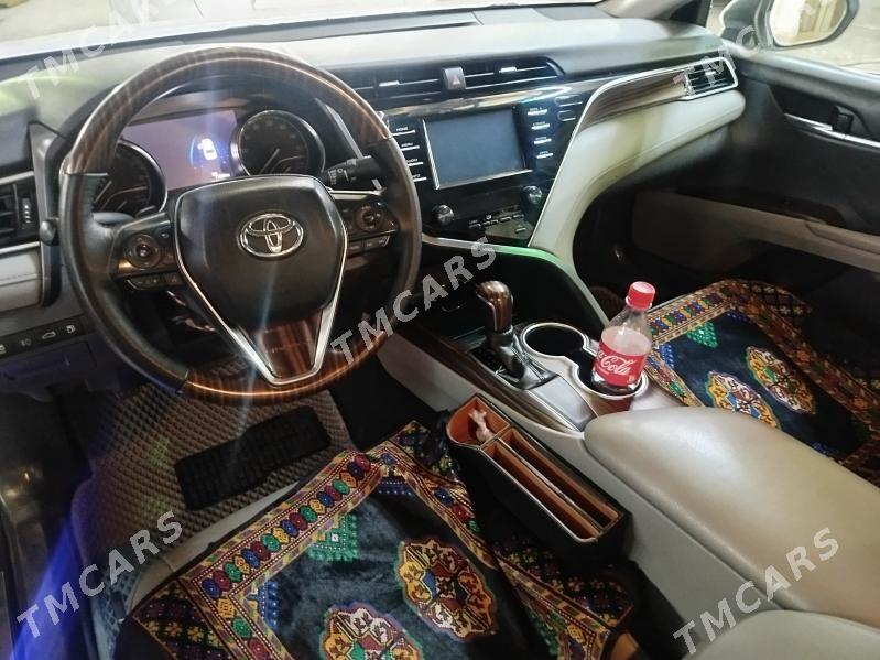 Toyota Camry 2018 - 300 000 TMT - Ашхабад - img 3