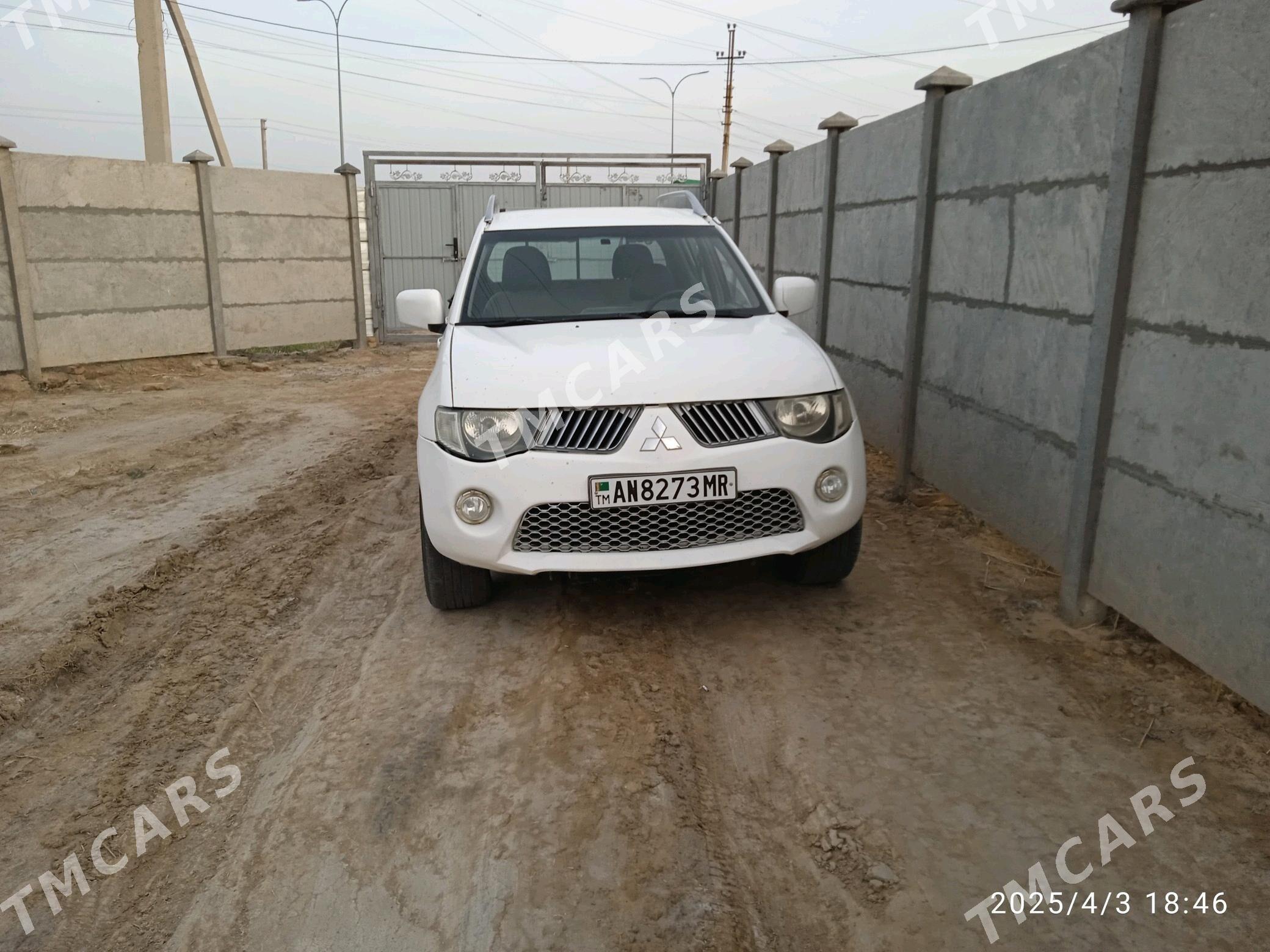 Mitsubishi L200 2007 - 100 000 TMT - Байрамали - img 4