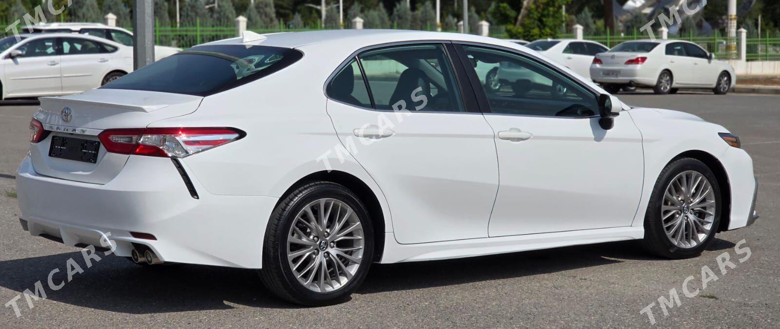 Toyota Camry 2020 - 325 000 TMT - Aşgabat - img 3