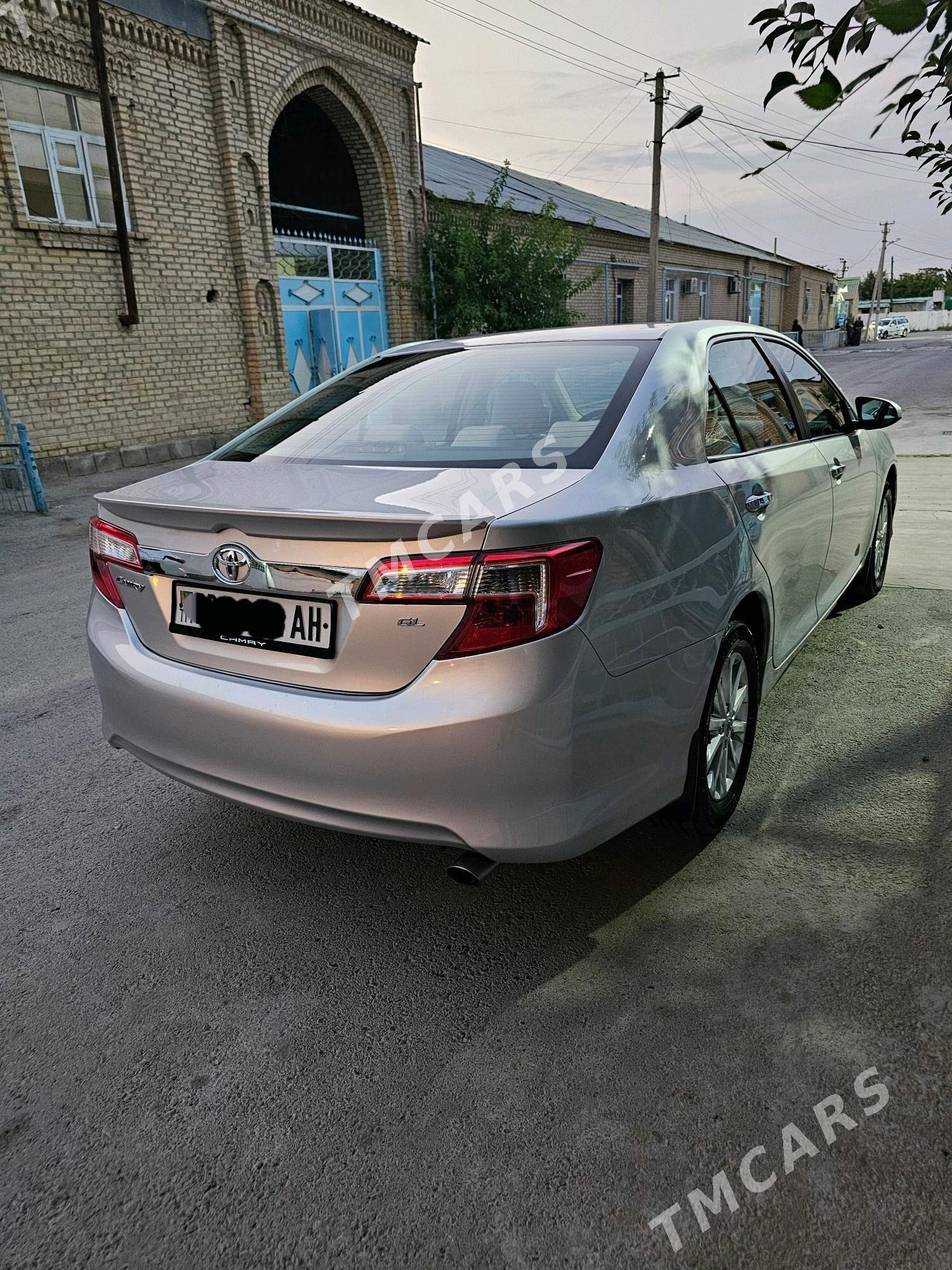 Toyota Camry 2013 - 212 000 TMT - Aşgabat - img 2