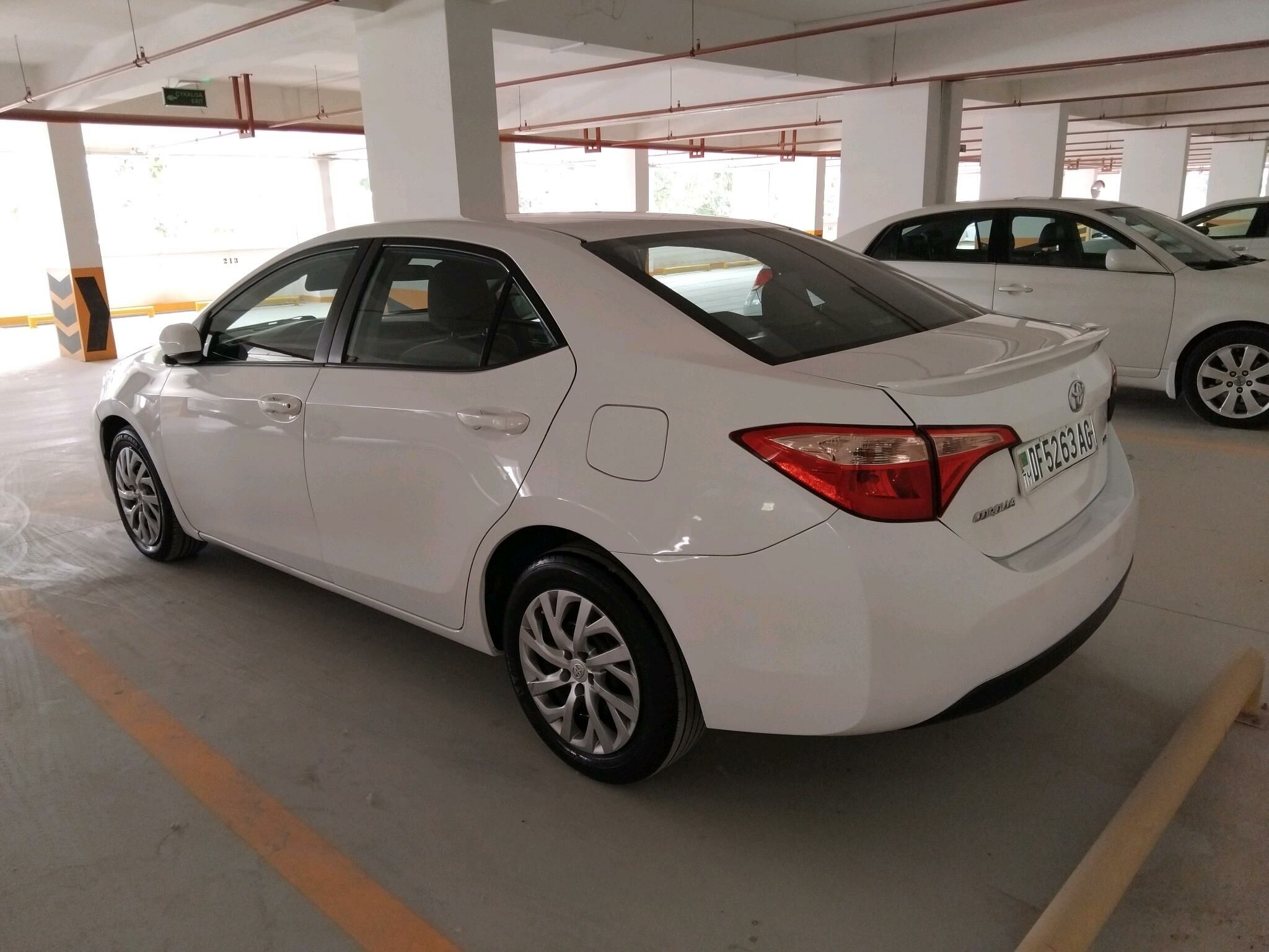 Toyota Corolla 2018 - 189 500 TMT - Ашхабад - img 2