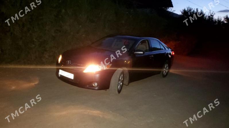 Toyota Camry 2011 - 180 000 TMT - Гурбансолтан Едже - img 3