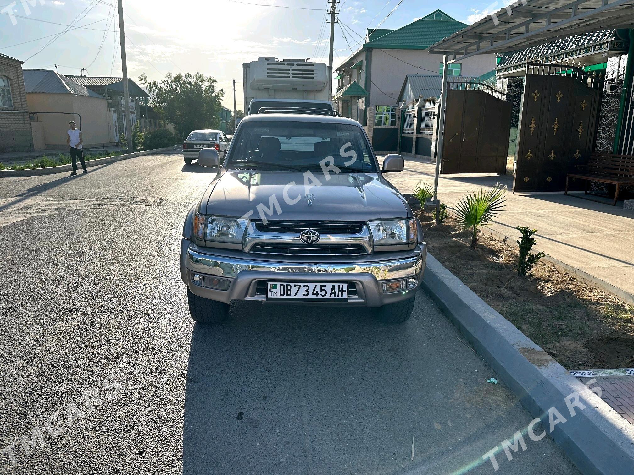 Toyota 4Runner 2002 - 140 000 TMT - Aşgabat - img 8