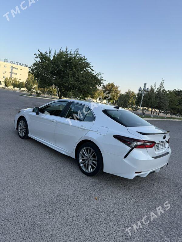 Toyota Camry 2022 - 305 000 TMT - Мары - img 4