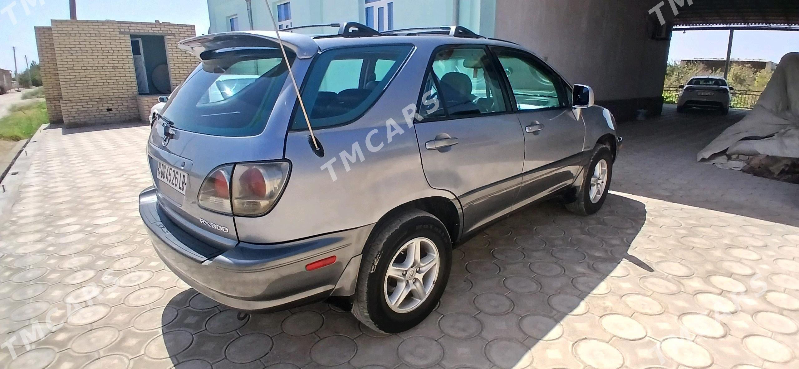 Lexus RX 300 2001 - 160 000 TMT - Керки - img 5