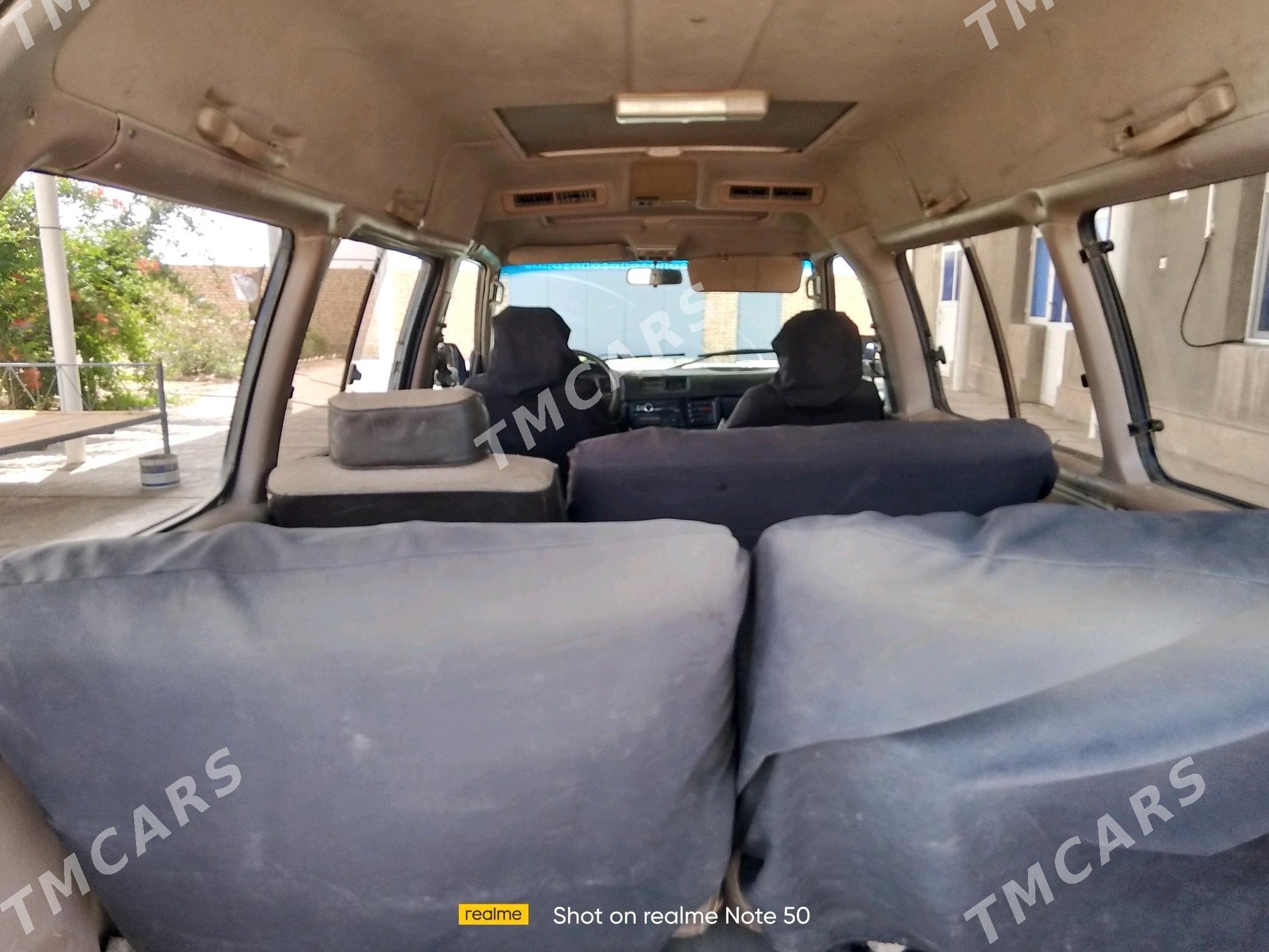 Toyota Town Ace 1988 - 33 000 TMT - Ёлётен - img 2