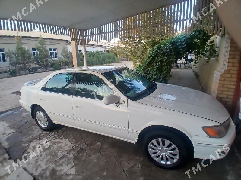 Toyota Camry 2000 - 140 000 TMT - Кёнеургенч - img 3