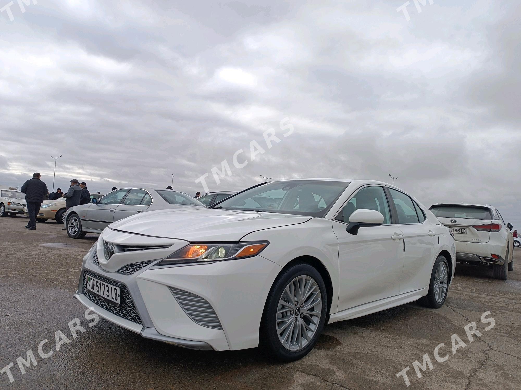 Toyota Camry 2019 - 270 000 TMT - Туркменабат - img 2