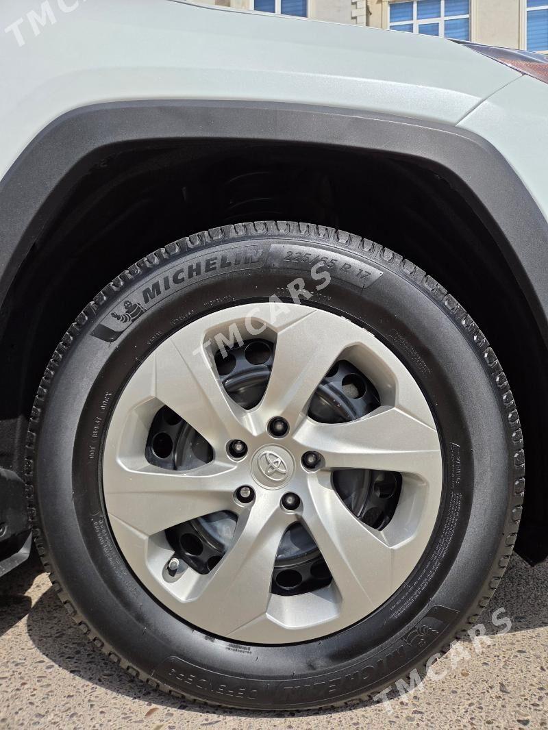 Toyota RAV4 2022 - 320 000 TMT - Мары - img 10