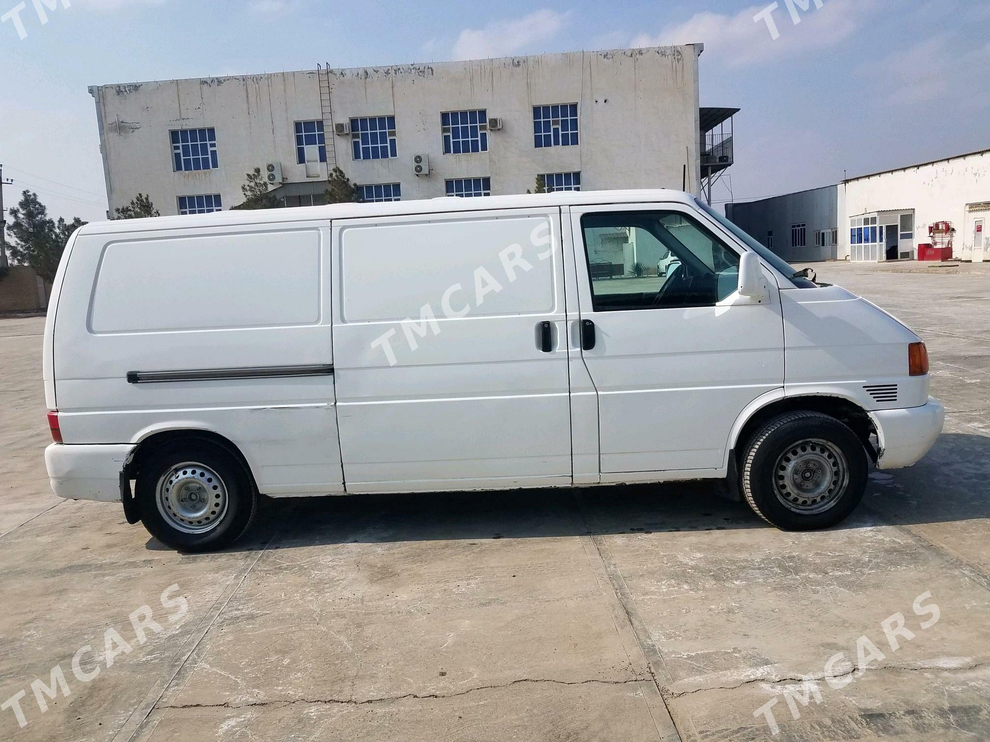 Volkswagen Transporter 2001 - 70 000 TMT - Сакарчага - img 2