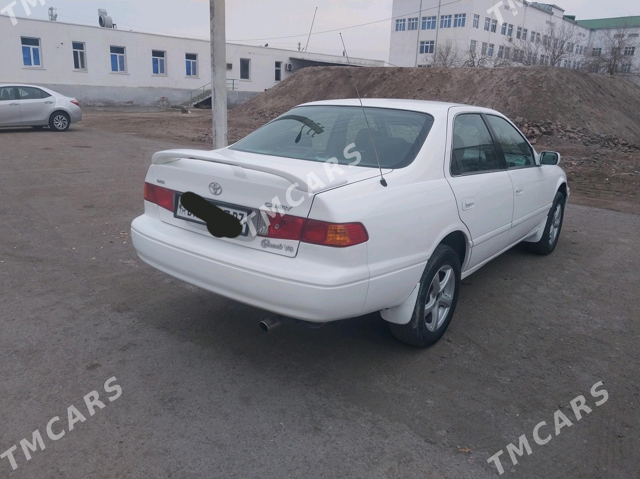 Toyota Camry 1998 - 130 000 TMT - Daşoguz - img 3