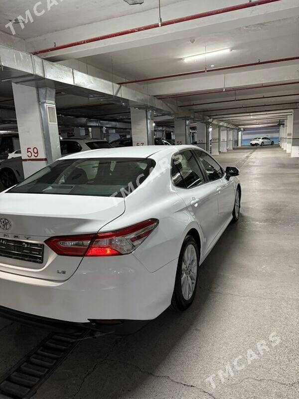 Toyota Camry 2018 - 290 000 TMT - Aşgabat - img 6