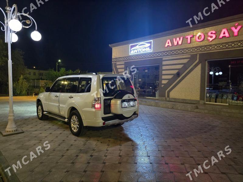 Mitsubishi Pajero 2007 - 190 000 TMT - Daşoguz - img 4