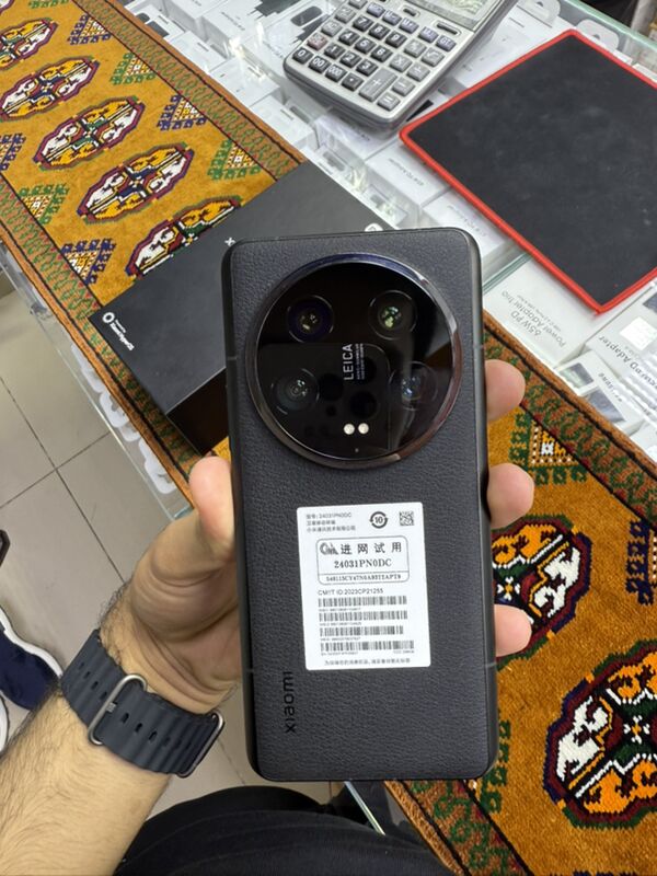 Xiaomi 14 ultra 12/256gb - Garaşsyzlygyň 15 ýyllygy Söwda Merkezi - img 3