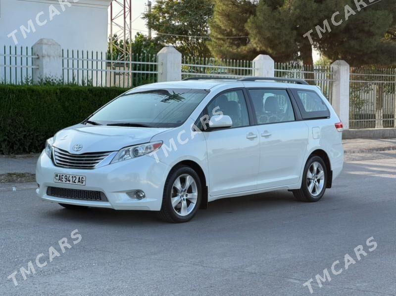 Toyota Sienna 2011 - 269 000 TMT - Ашхабад - img 10