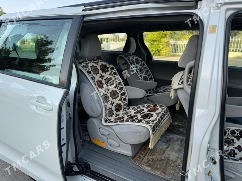Toyota Sienna 2011 - 269 000 TMT - Ашхабад - img 7