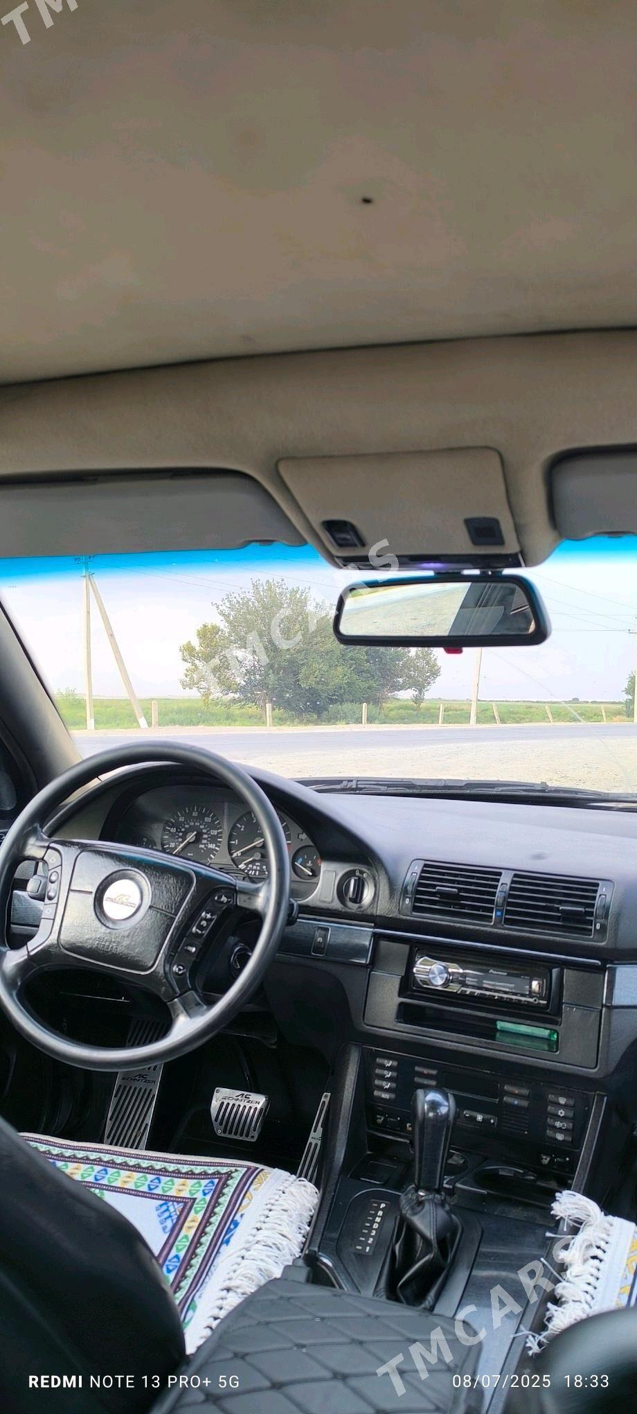 BMW 528 1997 - 80 000 TMT - Бахарден - img 2