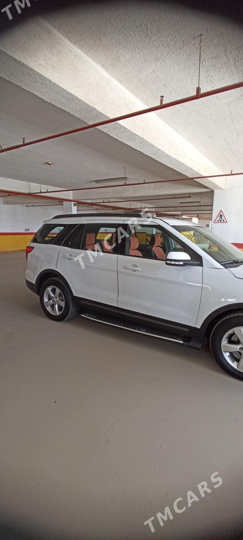 Ford Explorer 2017 - 285 000 TMT - Ашхабад - img 4