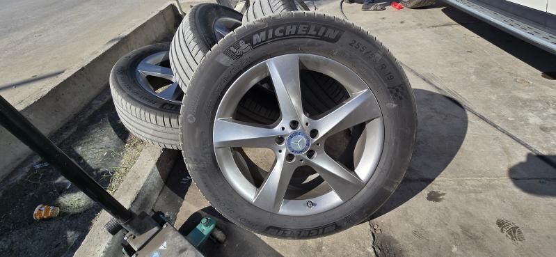 ML/GL350 255/55R19 11 000 TMT - Туркменабат - img 3