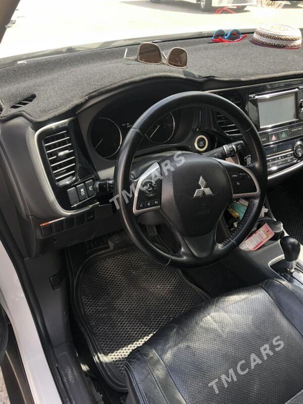 Mitsubishi Outlander 2013 - 176 000 TMT - Досааф - img 2