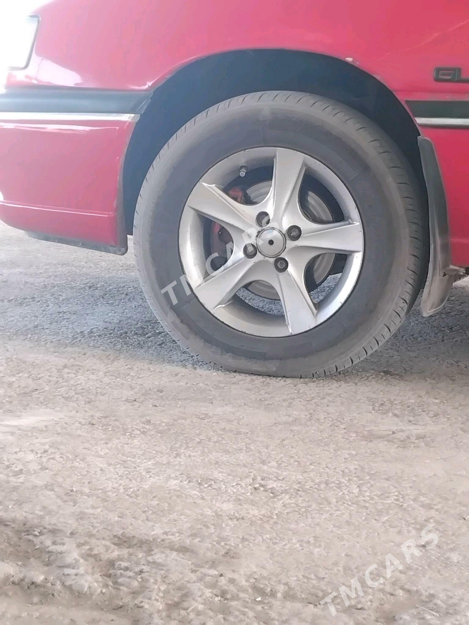 Opel Vectra 1990 - 30 000 TMT - Мургап - img 2
