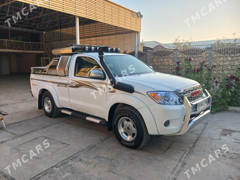 Toyota Hilux 2006 - 179 000 TMT - Мары - img 9