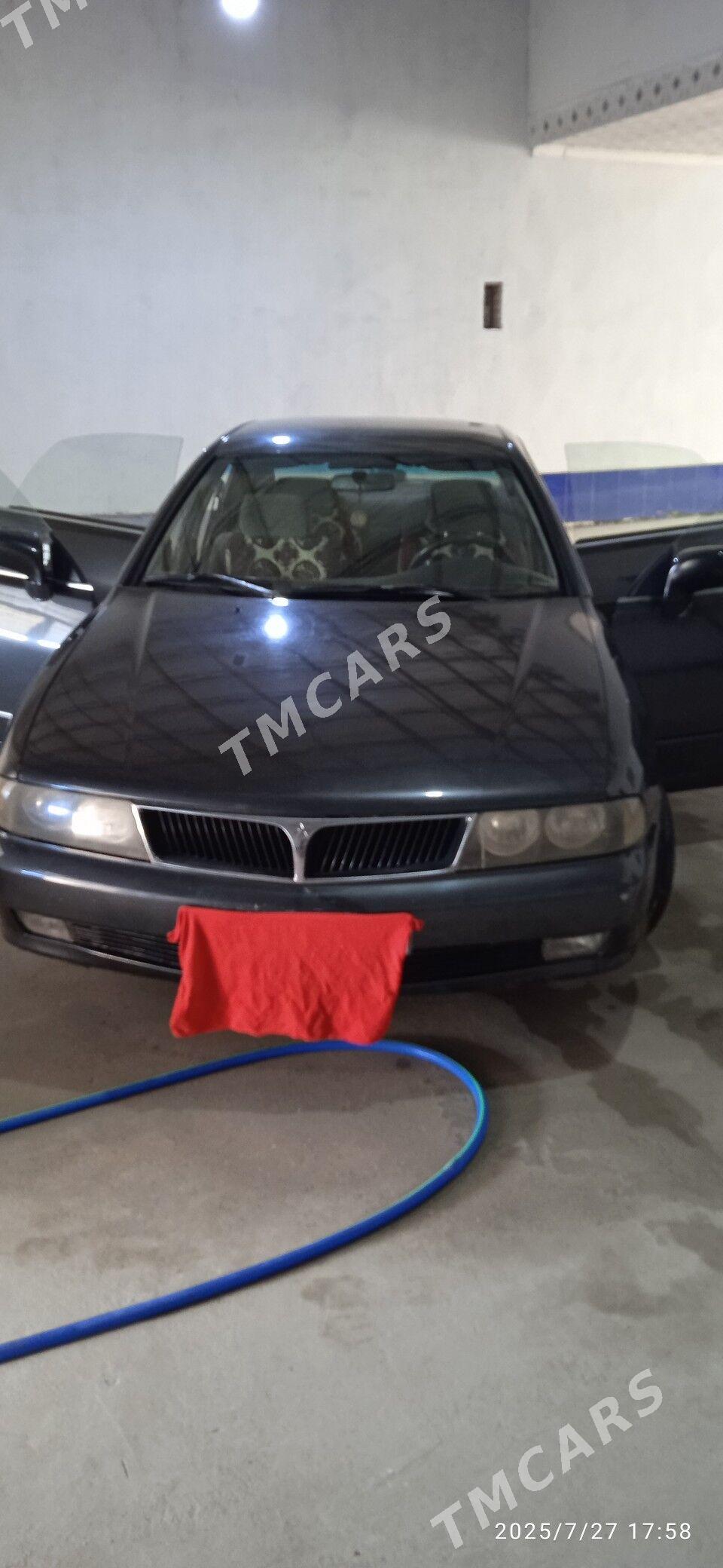Mitsubishi Diamante 1995 - 30 000 TMT - Дянев - img 2